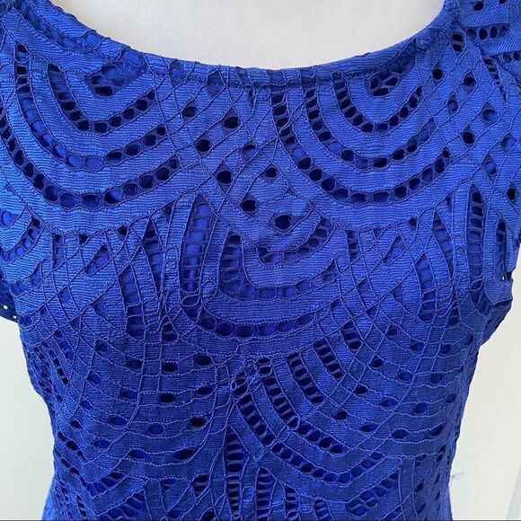 Ronni Nicole Dress Lace Knee Length Cobalt Blue Size 8 - Picture 5 of 7